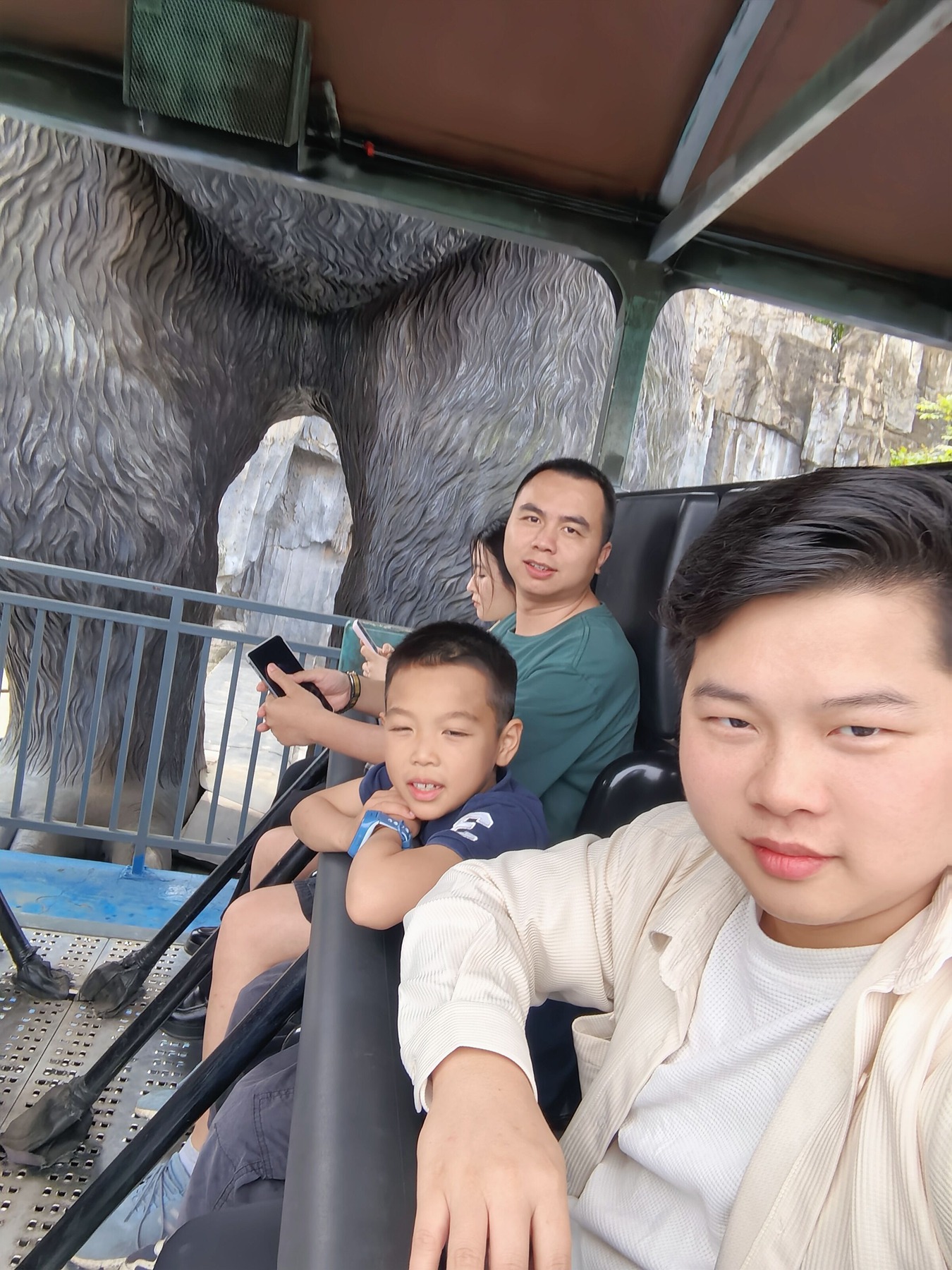 2025.5月集團(tuán)運(yùn)營(yíng)部“樂和樂都游園活動(dòng)”